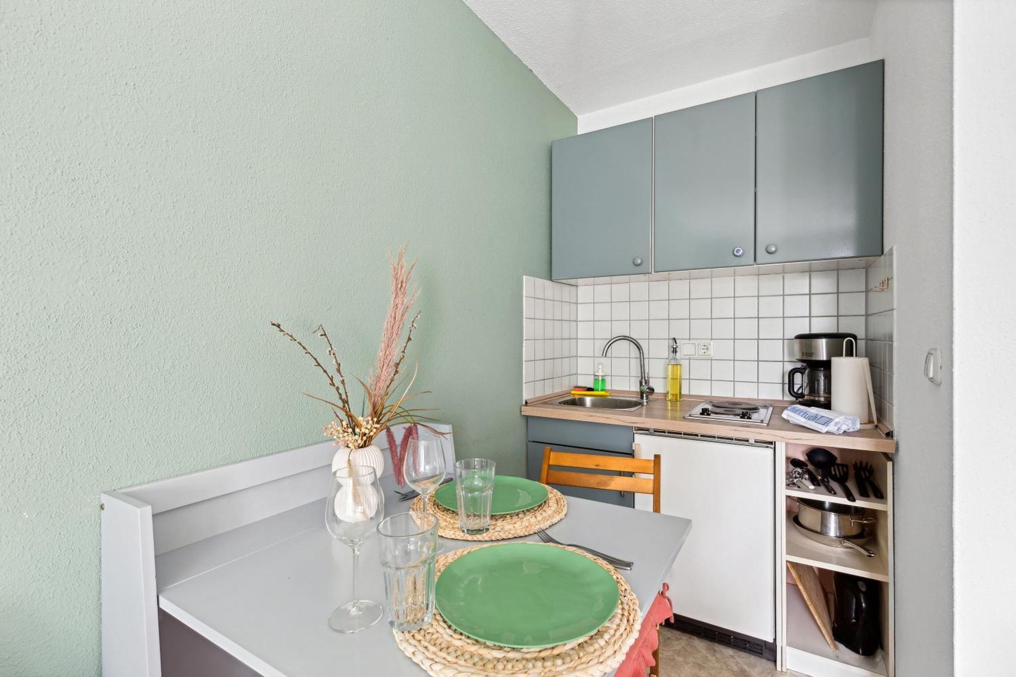 Sali Homes - Cozy Studio In Bayreuth With Ideal Access To A9 - Perfect For Ski And Cycling Enthusiasts! Bagian luar foto